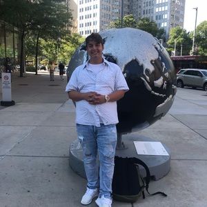 Meet your Posher, Connor